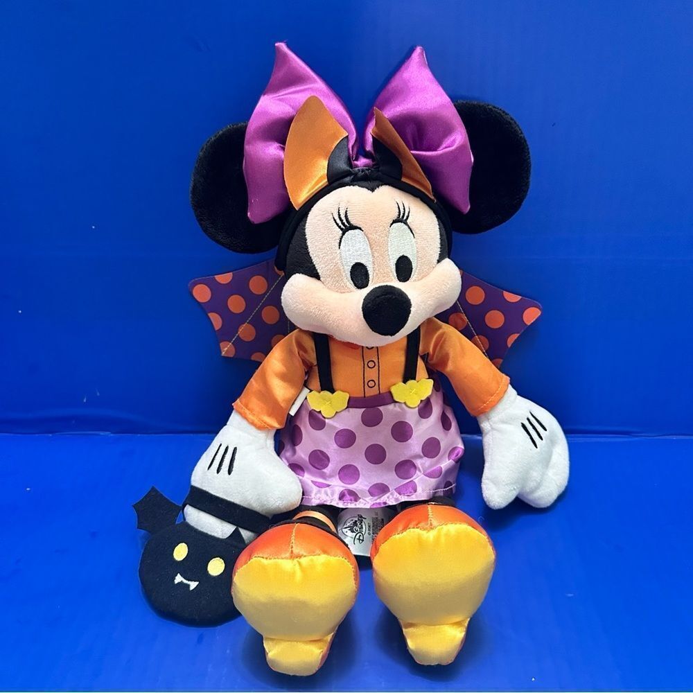 Disney Store Halloween Minnie Mouse Plush doll